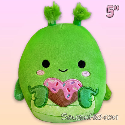 Squishmallows 5-Inch Trenton the Praying Mantis Heart Cookie